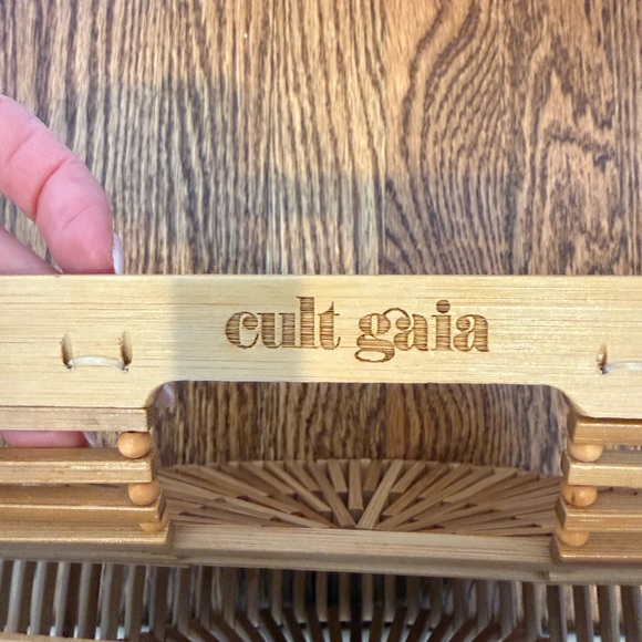 Cult Gaia Ark Bag / Clutch - Picture 2 of 2